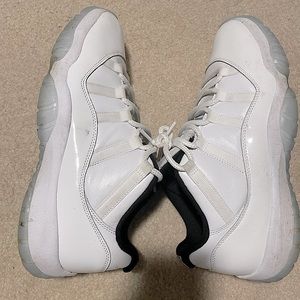 Air Jordan 11 Retro Low Legend Blue Mens